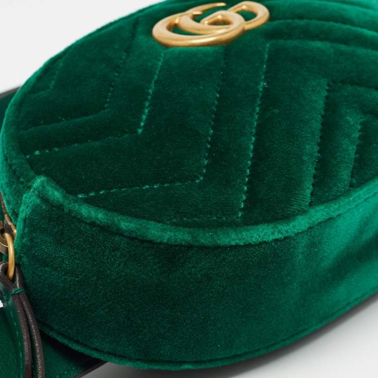Pre Owned Gucci Green Matelassé Velvet Mini GG Marmont Belt Bag