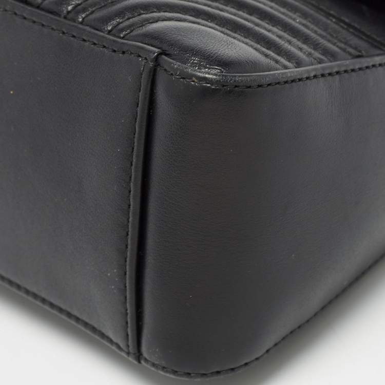 Pre Owned Gucci Black Matelasse Leather Mini GG Marmont Top Handle Bag