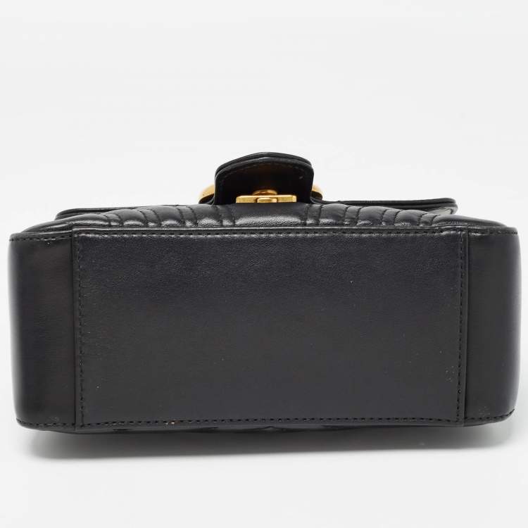 Pre Owned Gucci Black Matelasse Leather Mini GG Marmont Top Handle Bag