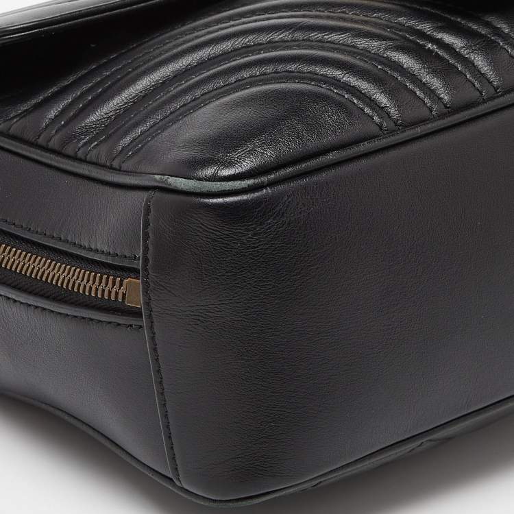 Pre Owned Gucci Black Matelassé Leather Small GG Marmont Top Handle Bag