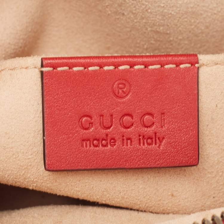 Pre Owned Gucci Red Matelassé Leather Mini GG Marmont Belt Bag