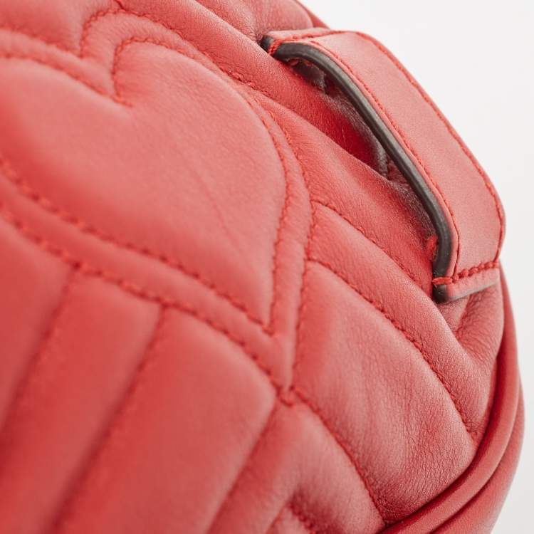 Pre Owned Gucci Red Matelassé Leather Mini GG Marmont Belt Bag