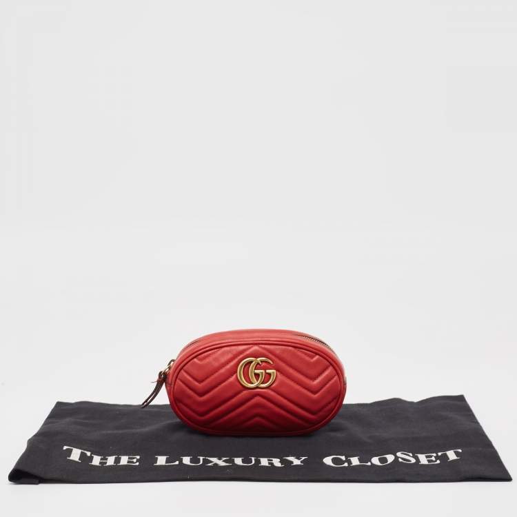 Pre Owned Gucci Red Matelassé Leather Mini GG Marmont Belt Bag
