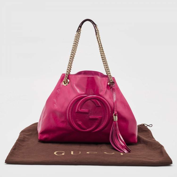 Pre Owned Gucci Magenta Patent Leather Medium Soho Chain Tote