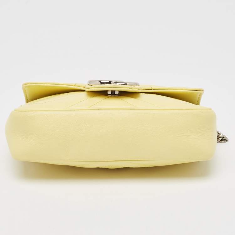 Pre Owned Gucci Yellow Matelassé Leather Super Mini GG Marmont Shoulder Bag