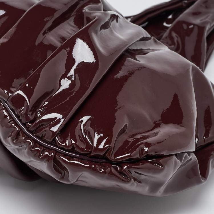 Pre Owned Gucci Burgundy Patent Leather Small Hysteria Hobo