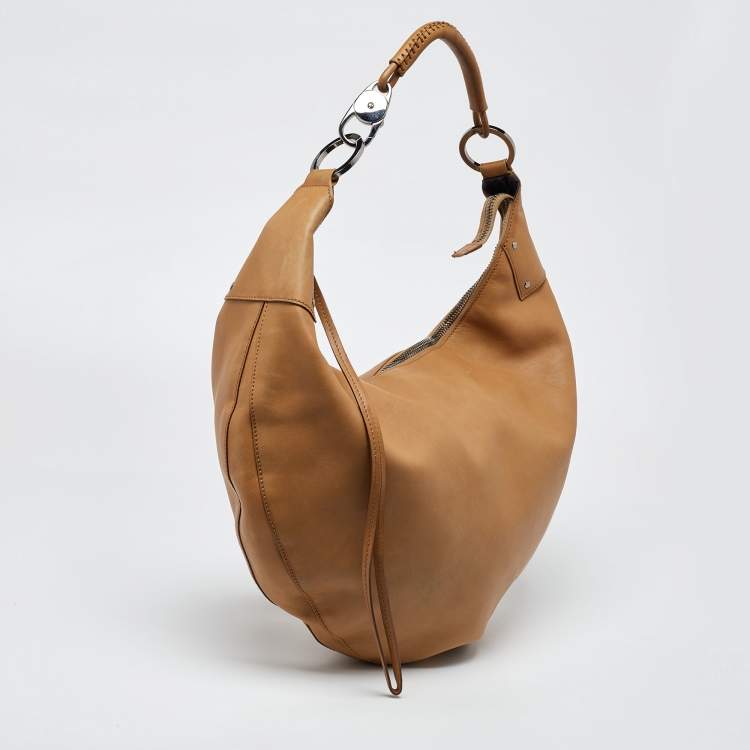 Pre Owned Gucci Beige Leather Zip Hobo