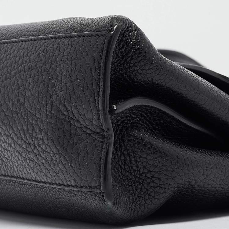 Pre Owned Gucci Black Leather Small Bamboo Daily Top Handle Bag