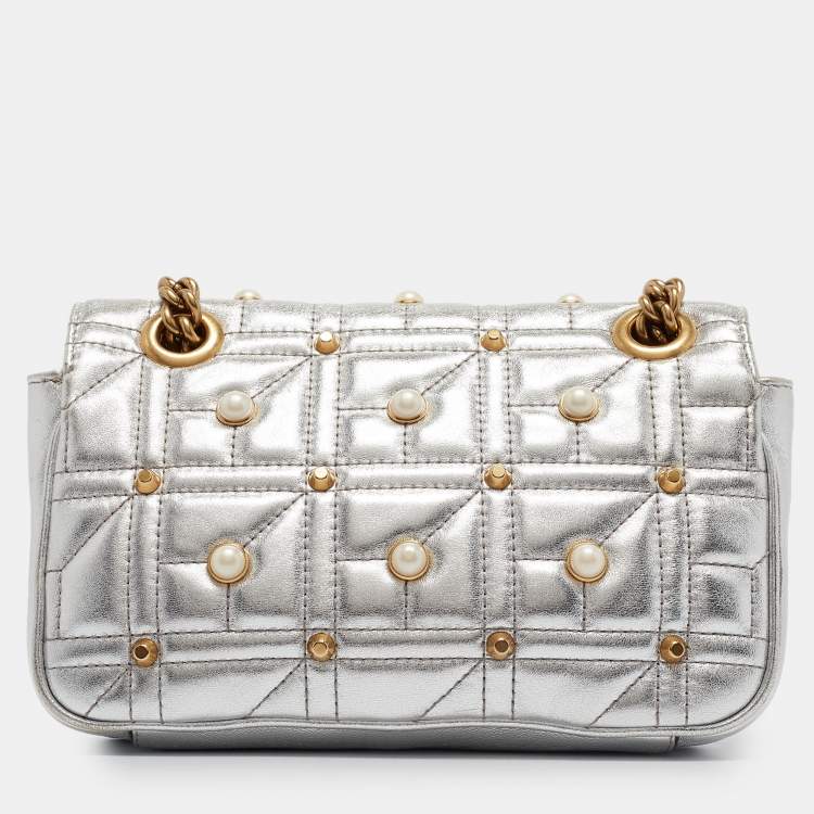 Pre Owned Gucci Silver Matelassé Leather Mini GG Marmont Pearl Shoulder Bag