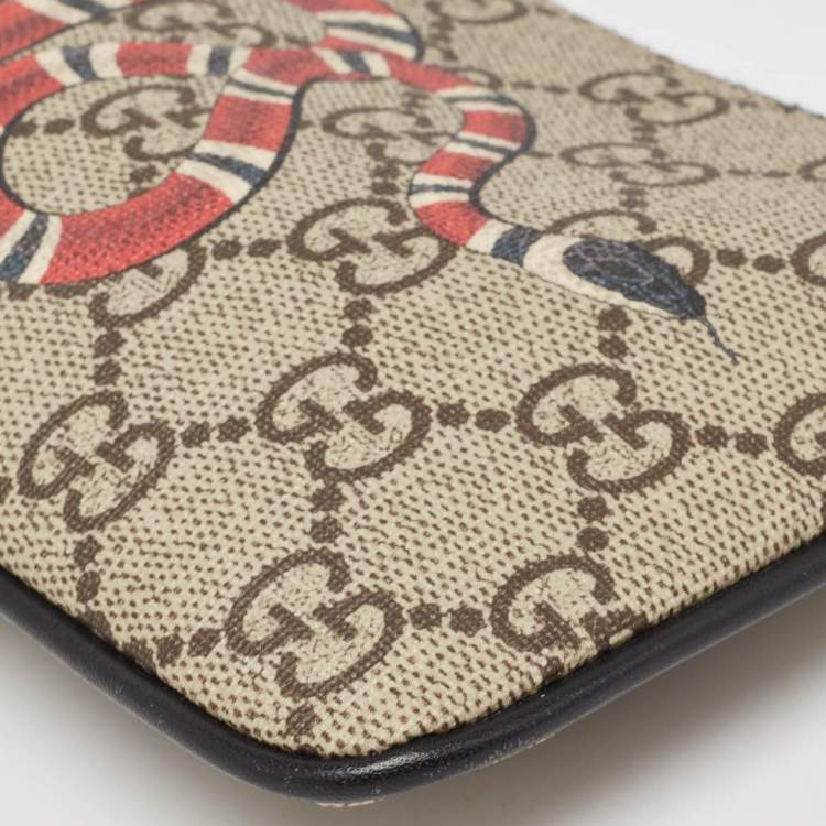 مملوكة مسبقًا Gucci Beige GG Supreme Canvas Snake Print Wristlet Pouch