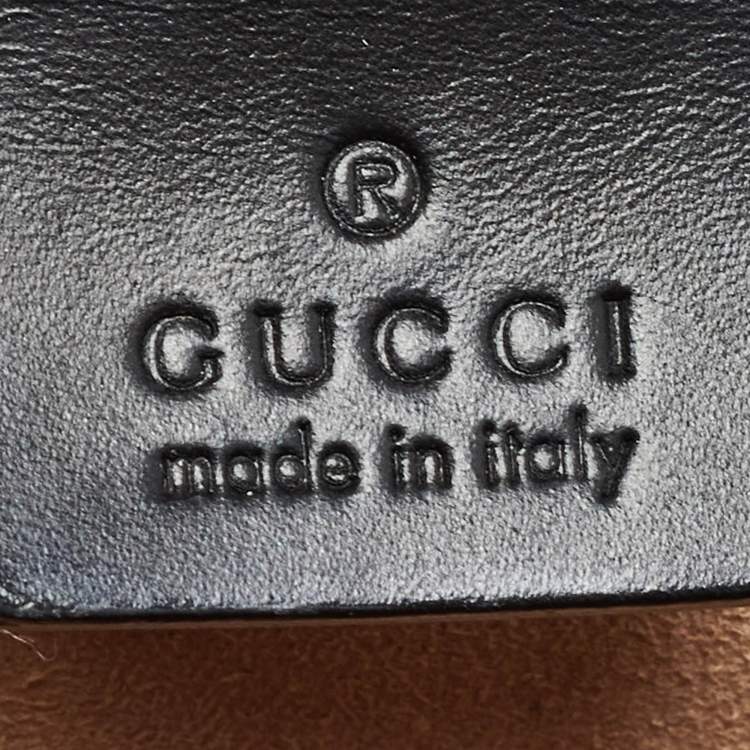 مملوكة مسبقًا Gucci Black Guccissima Leather Medium Padlock Shoulder Bag