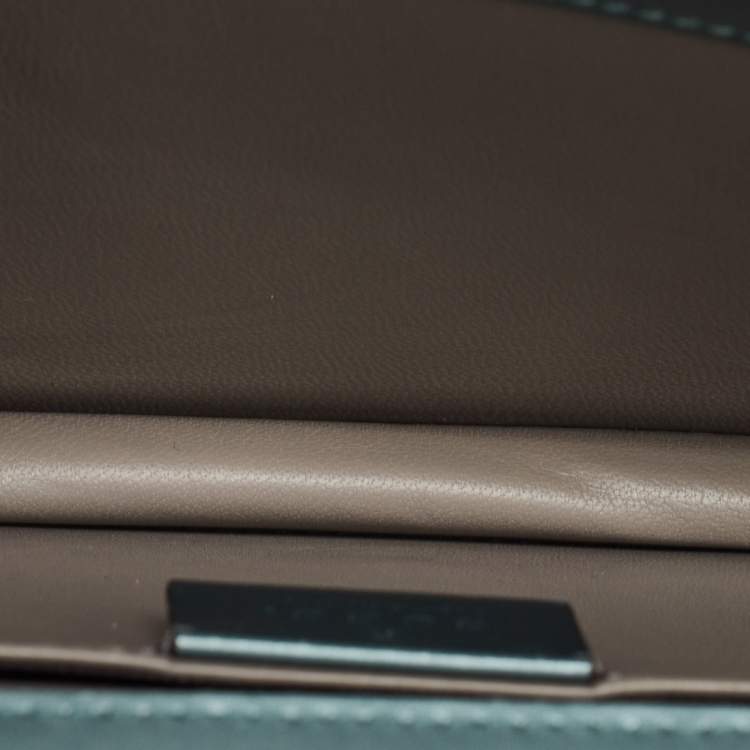 Pre Owned Gucci Metallic Mint Green Leather Crystals Broadway Clutch Bag