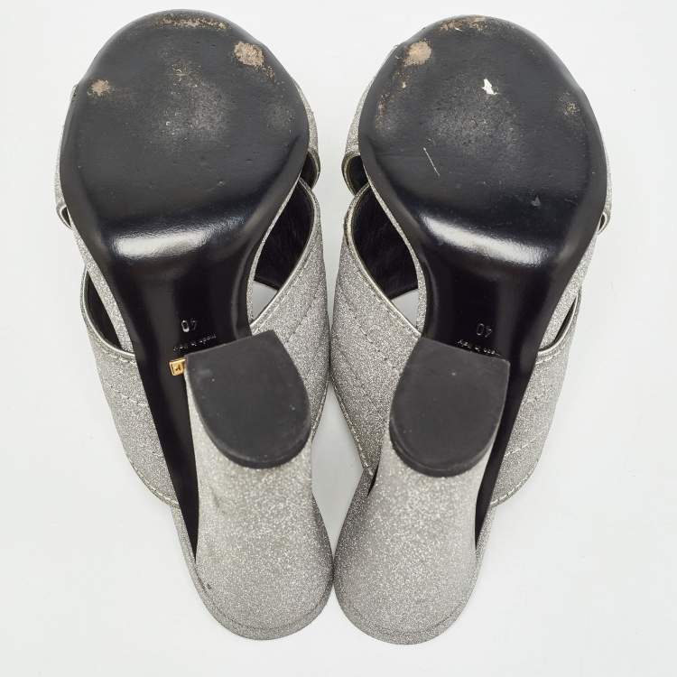 Pre Owned Gucci Silver Glitter Webby Slide Sandals Size 40