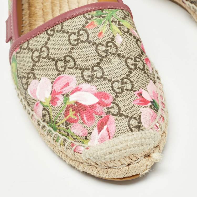 Pre Owned Gucci Beige/Brown GG Supreme Bloom Canvas Espadrille Flats Size 39.5