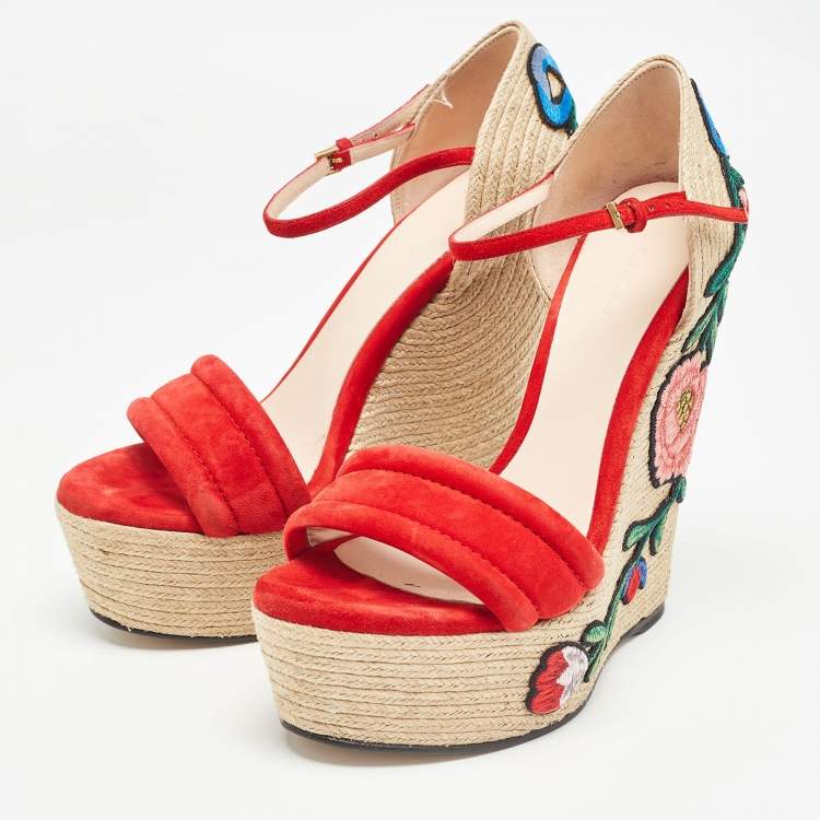 Gucci Red Beige Suede Floral Embroidered Espadrille Wedge Platform Ankle Strap Sandals Size 37.5 Gucci TLC