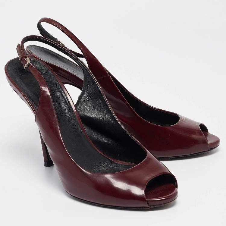Pre Owned Gucci Burgundy Patent Leather Peep Toe Slingback Pumps Size 38.5