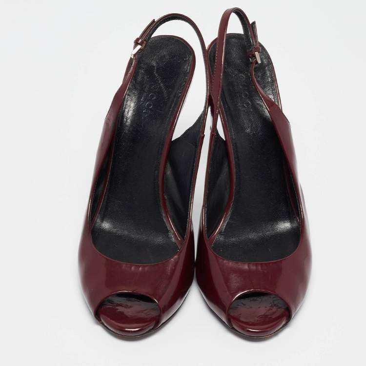 Pre Owned Gucci Burgundy Patent Leather Peep Toe Slingback Pumps Size 38.5