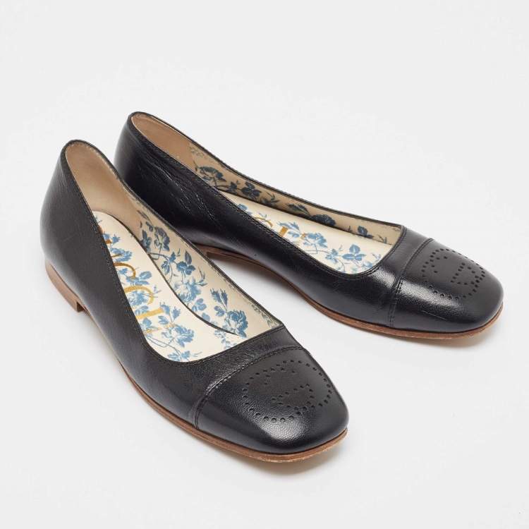 Pre Owned Gucci Black Perforated GG Leather Ballet Flats Size 38