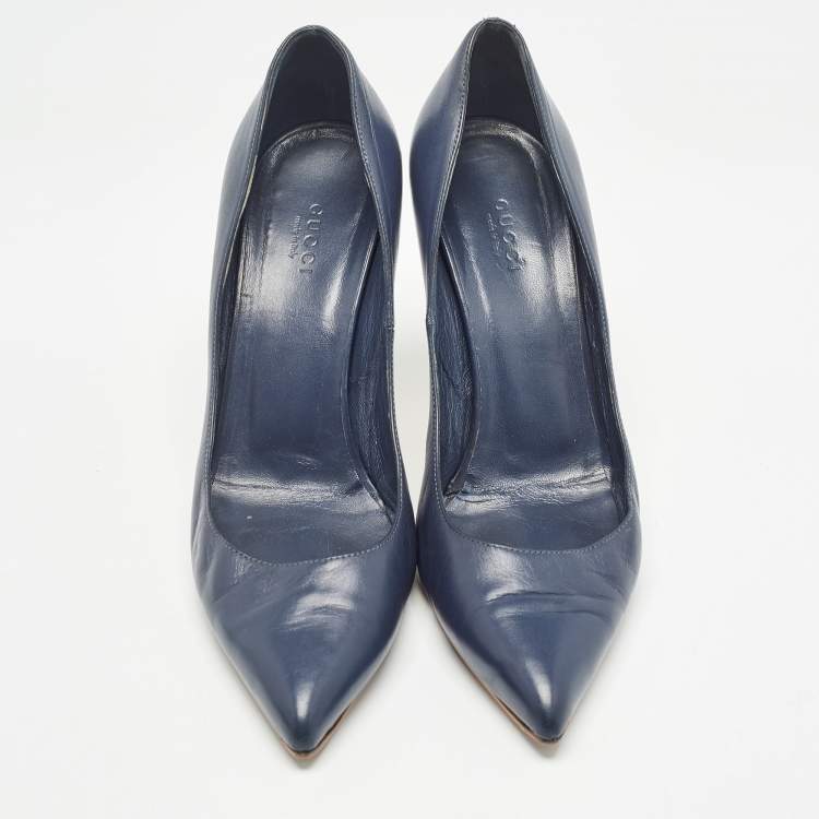 Pre Owned Gucci Navy Blue Leather Pointed Toe Pumps Size 38.5