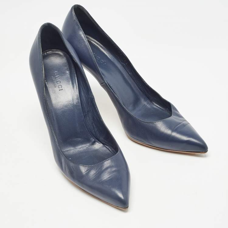 Pre Owned Gucci Navy Blue Leather Pointed Toe Pumps Size 38.5