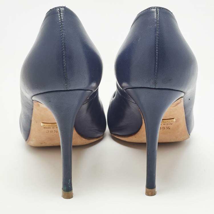 Pre Owned Gucci Navy Blue Leather Pointed Toe Pumps Size 38.5