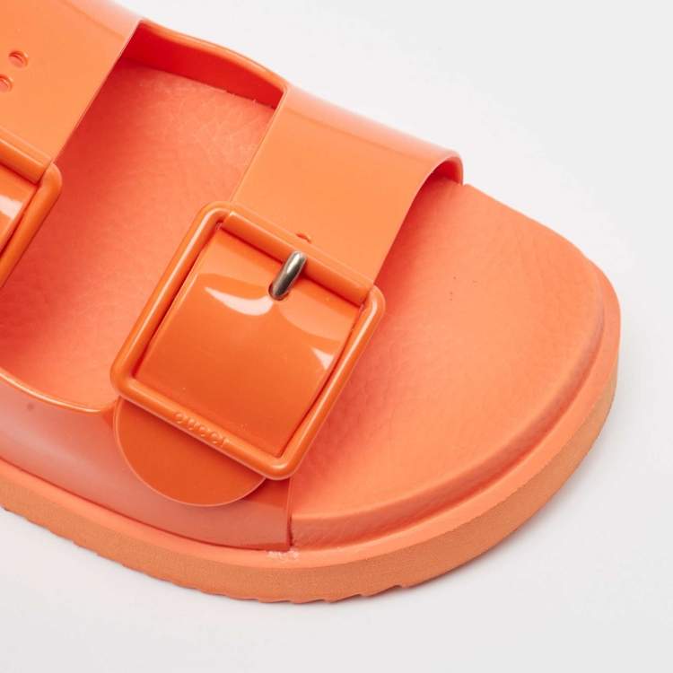 Pre Owned Gucci Orange Rubber Isla Flat Sandals Size 35
