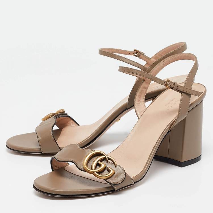 Pre Owned Gucci Brown Leather GG Marmont  Ankle Strap Sandals Size 41