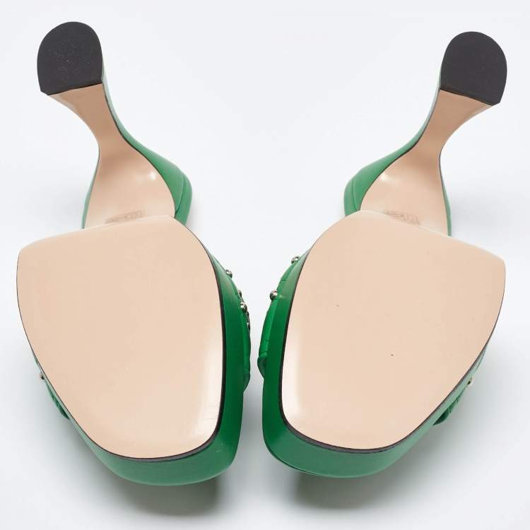 Pre Owned Gucci Green Leather Studded Platform Slide Sandals Size 41
