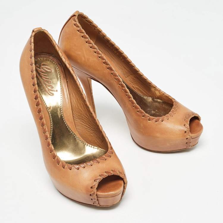 Pre Owned Gucci Brown Leather Whipstitch Detail Platform Pumps Size 36