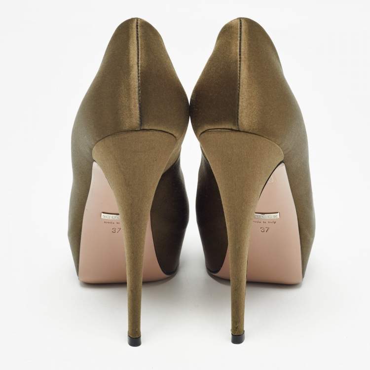 Pre Owned Gucci Olive Green Satin Peep Toe Platform Pumps Size 37