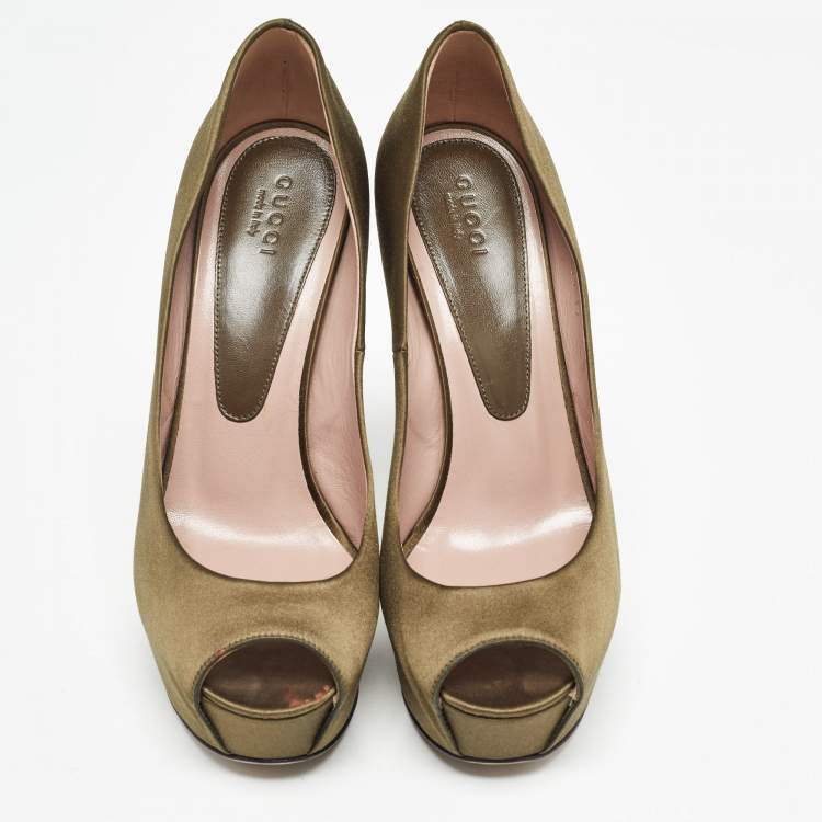 Pre Owned Gucci Olive Green Satin Peep Toe Platform Pumps Size 37