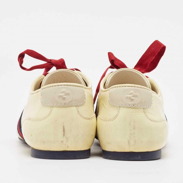 Pre Owned Gucci Cream Patent Leather Lace Up Sneakers 36
