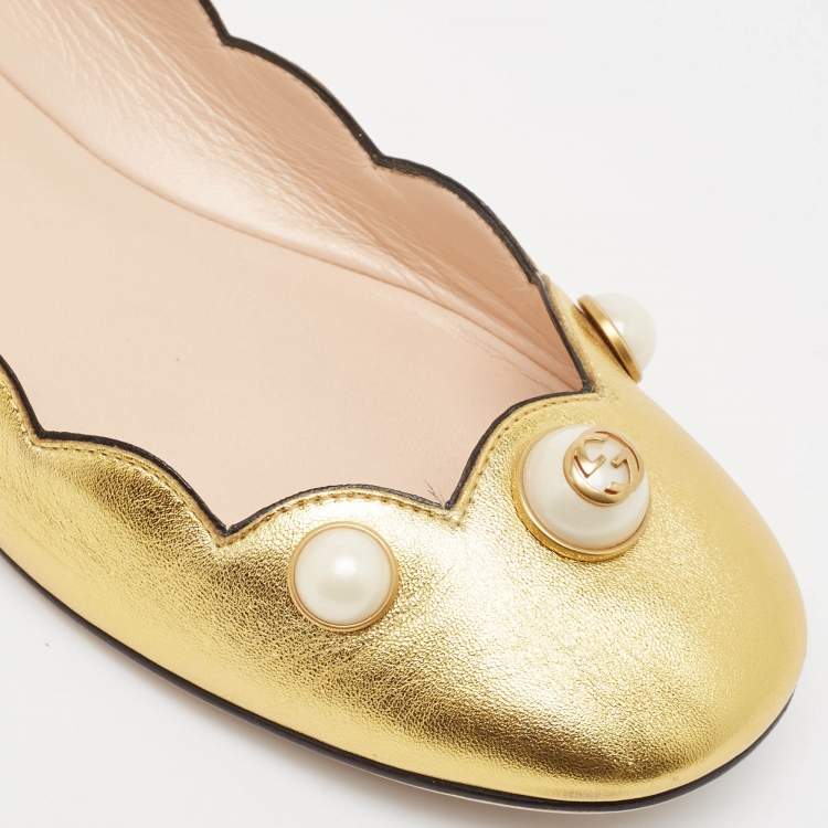 Pre Owned Gucci Gold Leather Willow Scalloped Ballet Flats Size 37