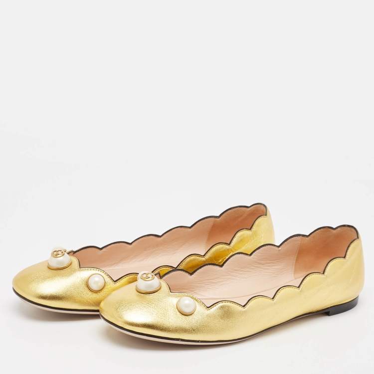 Pre Owned Gucci Gold Leather Willow Scalloped Ballet Flats Size 37