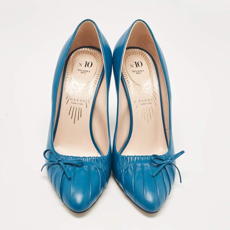 Pre Owned Gucci Blue Leather Pointed Toe Pumps Size 37.5
