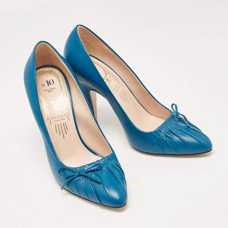 Pre Owned Gucci Blue Leather Pointed Toe Pumps Size 37.5