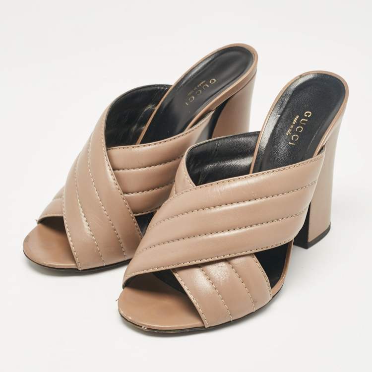 Gucci webby sandal online