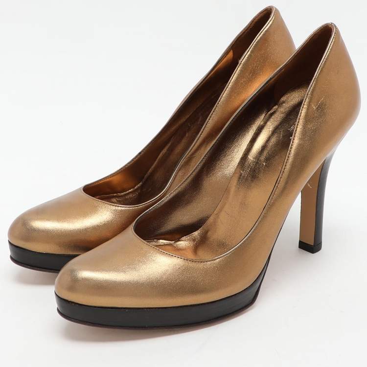 Pre Owned Gucci Gold Leather Pumps Size 37.5