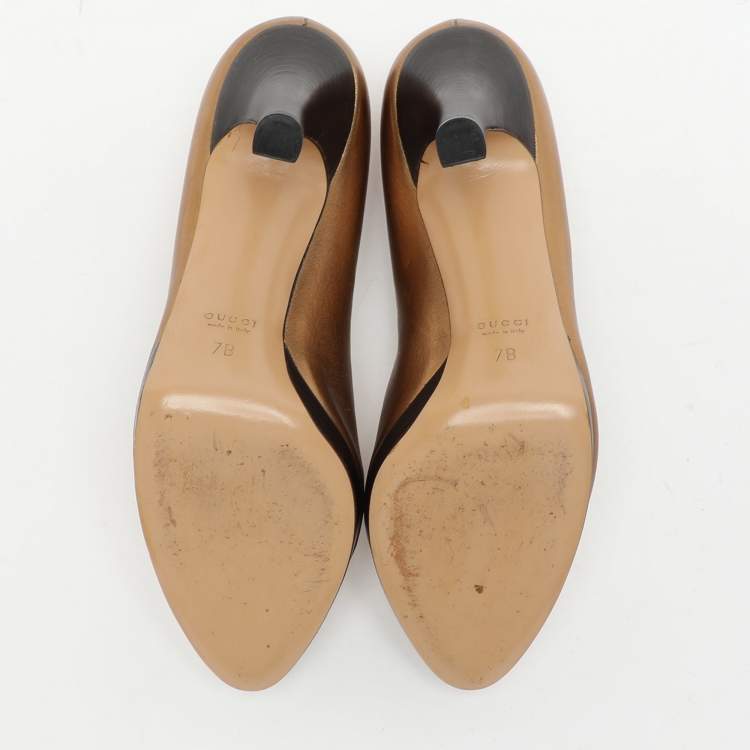Pre Owned Gucci Gold Leather Pumps Size 37.5