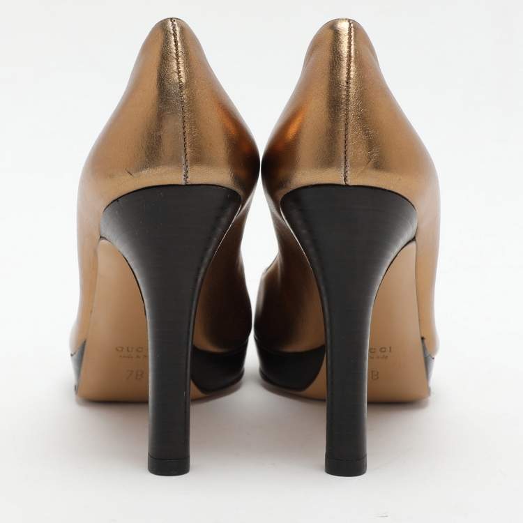 Pre Owned Gucci Gold Leather Pumps Size 37.5