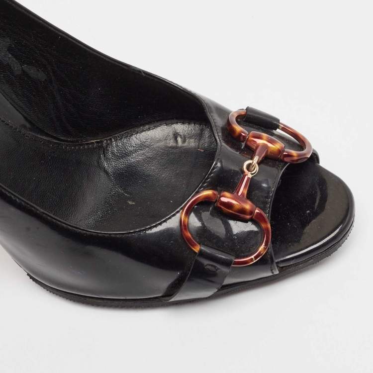 Pre Owned Gucci Black Patent Leather Horsebit Peep Toe Pumps Size 37