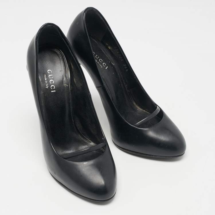 Pre Owned Gucci Black Leather Round Toe Slip On Pumps Size 36.5