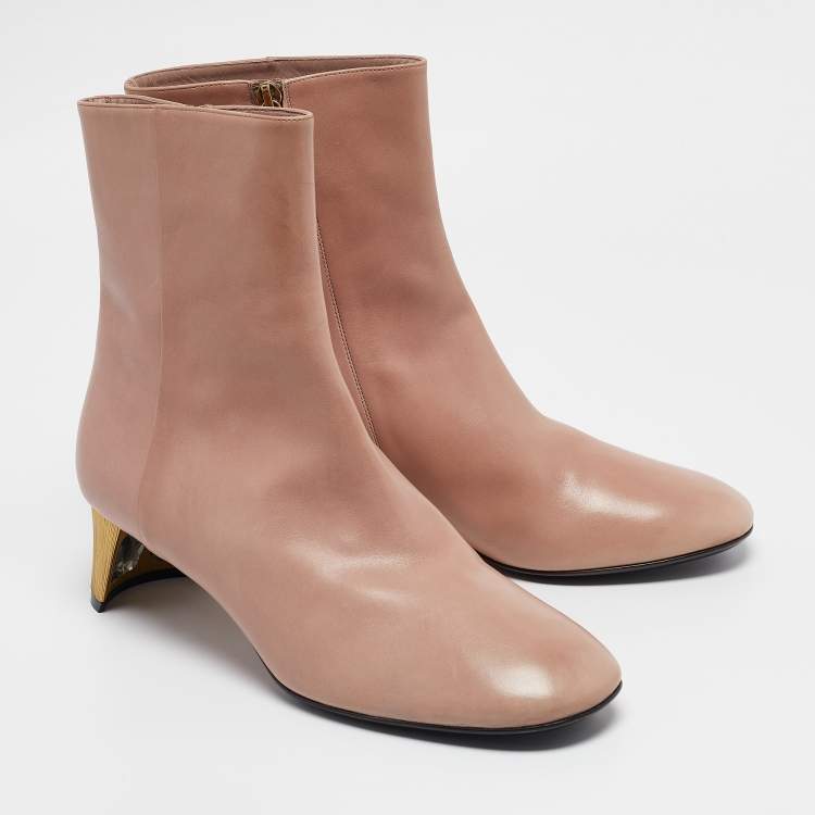 Pre Owned Gucci Beige Leather Ankle Length Boots Size 39