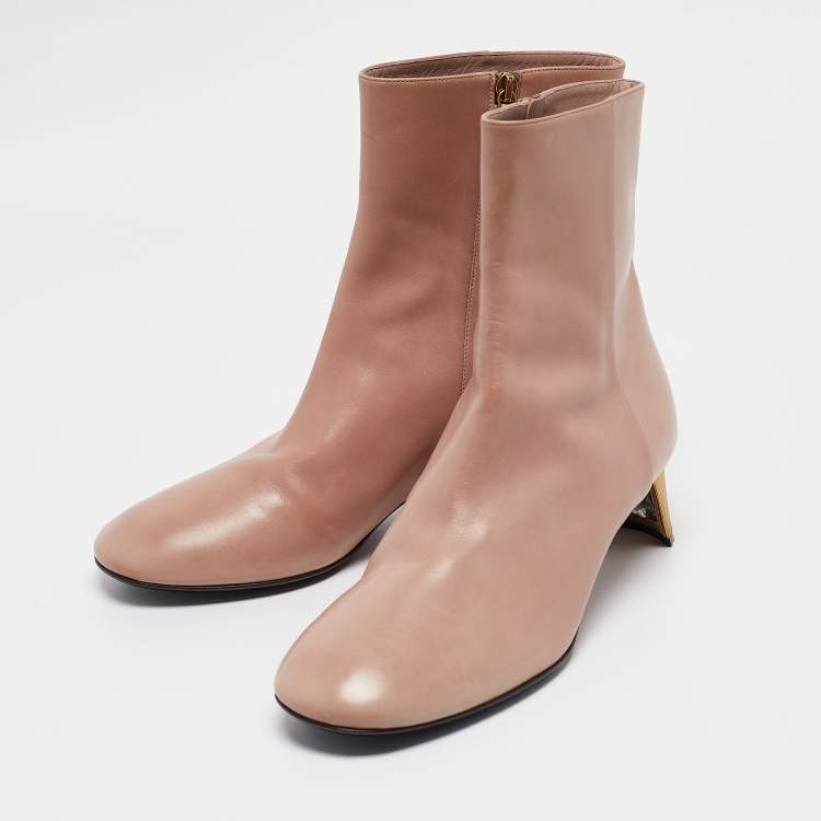 Pre Owned Gucci Beige Leather Ankle Length Boots Size 39