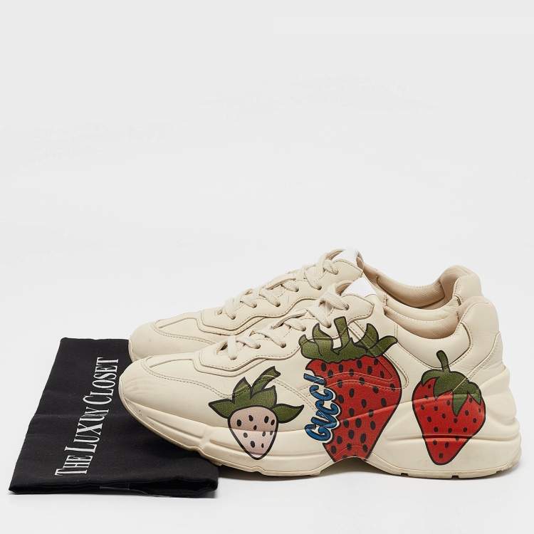 Pre Owned Gucci Cream Leather Strawberry Print Rhyton Sneakers Size 39.5