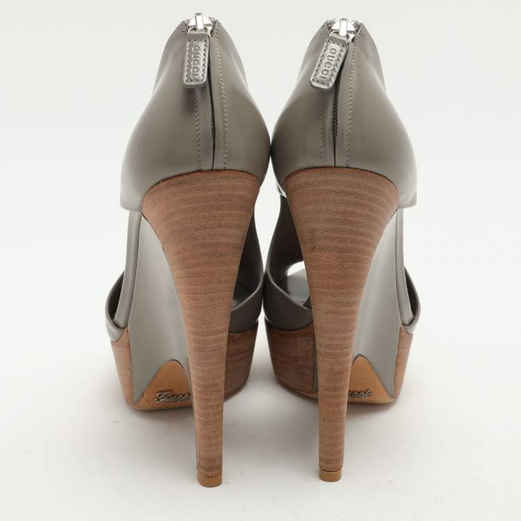 Pre Owned Gucci Grey Leather Cut Out Peep Toe Platform Booties Size 37.5