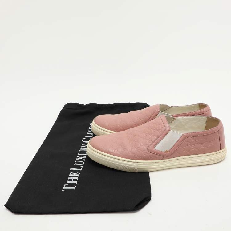 Pre Owned Gucci Mauve Microguccissima Leather Slip On Sneakers Size 37.5