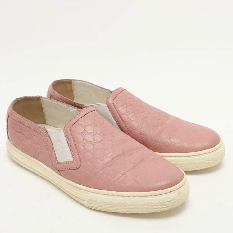 Pre Owned Gucci Mauve Microguccissima Leather Slip On Sneakers Size 37.5