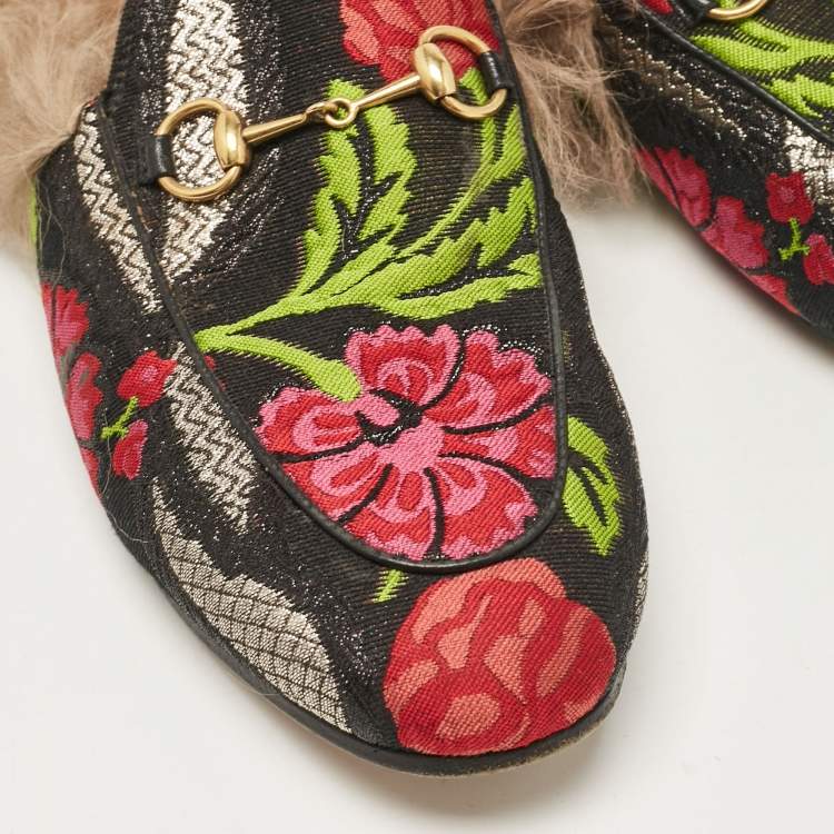 Pre Owned Gucci Black Floral Brocade Fabric and Fur Lined Princetown Flat Mules Size 39
