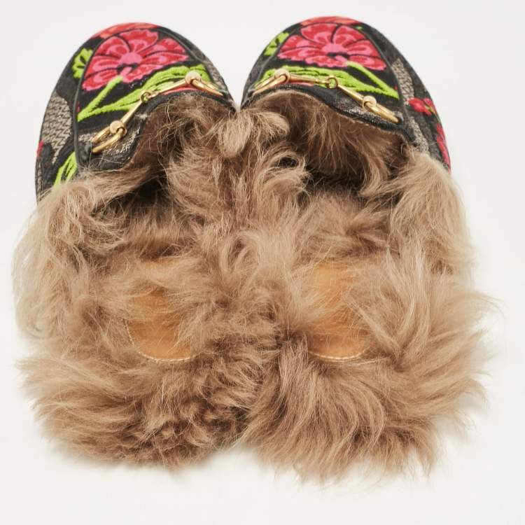 Pre Owned Gucci Black Floral Brocade Fabric and Fur Lined Princetown Flat Mules Size 39